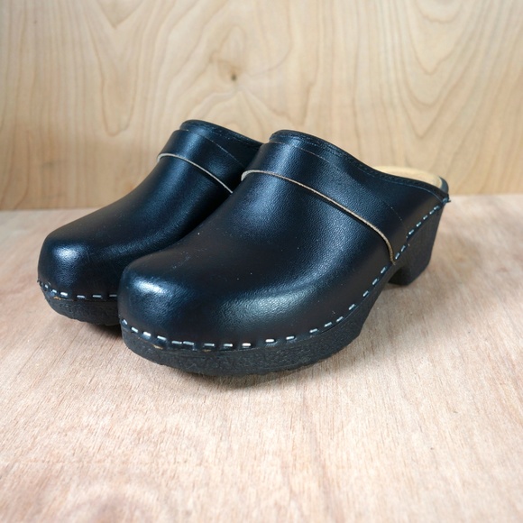 Skane Toffeln Black Leather Clogs Made in Sweden - Picture 2 of 7